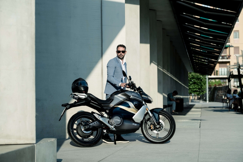 Super SOCO TS Streethunter - 45/75 km/h